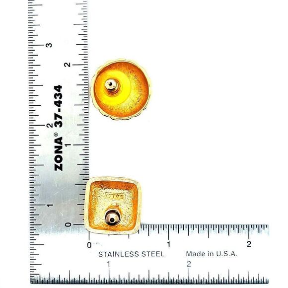 Swirl & Square Earrings - Picture 6 of 8